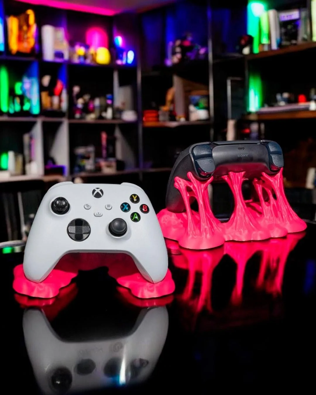 Sticky Match – Controller-Halter
